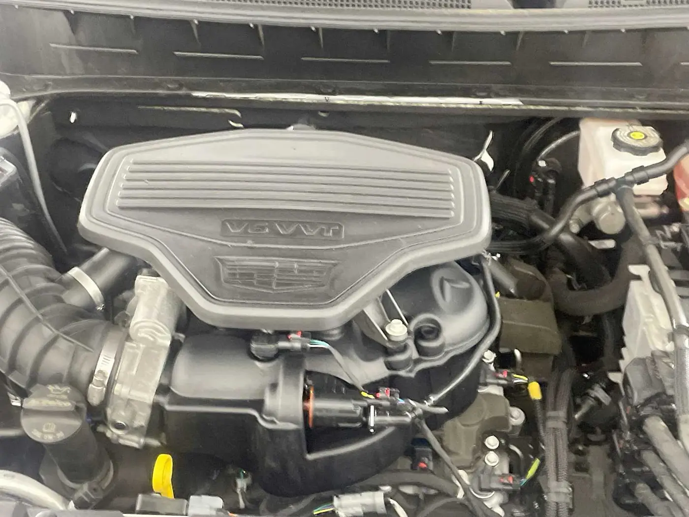 2025 Cadillac XT6 - $48,995