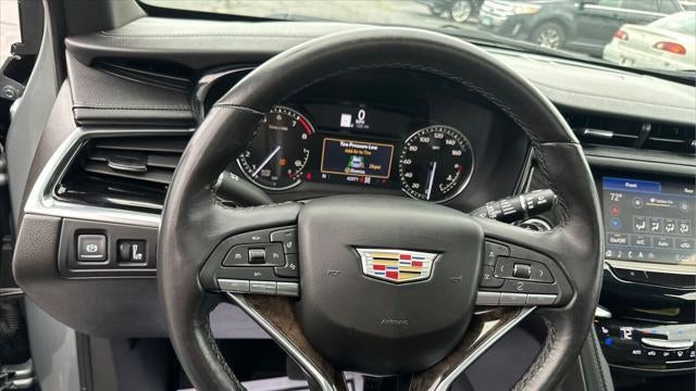 2023 Cadillac XT6 Premium Luxury