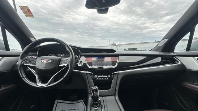 2023 Cadillac XT6 Premium Luxury