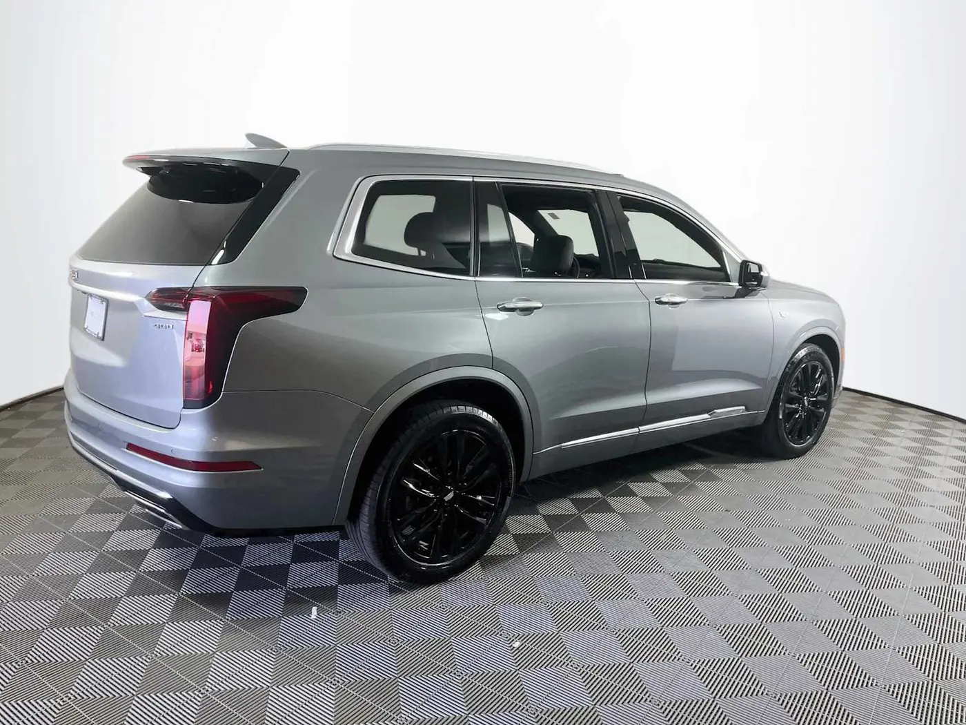 2024 Cadillac XT6 - $44,995