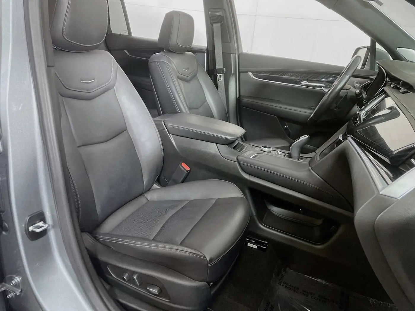 2024 Cadillac XT6 - $44,995