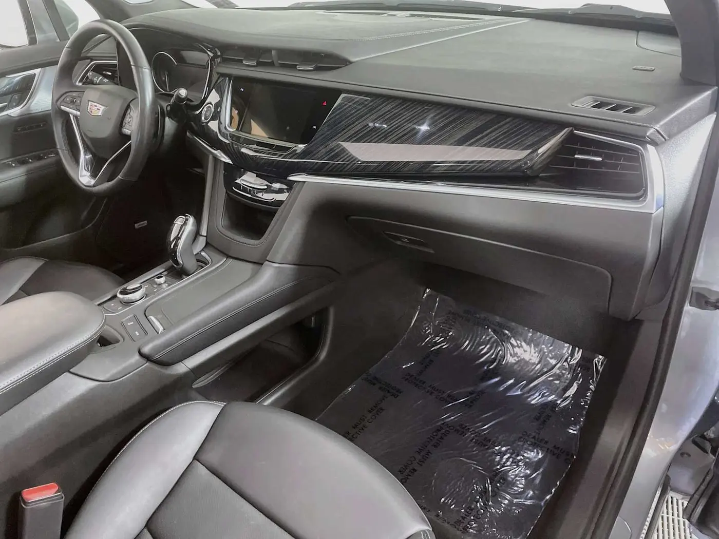 2024 Cadillac XT6 - $44,995