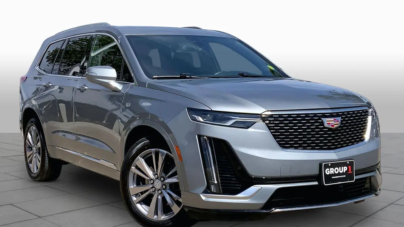 2025 Cadillac XT6 Premium Luxury