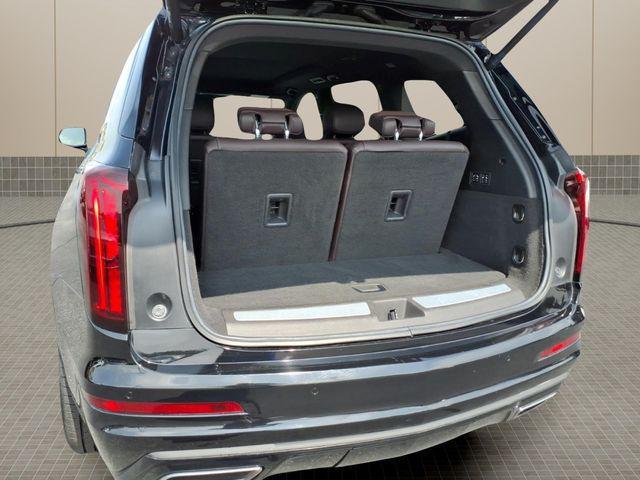 2022 Cadillac XT6 - $31,945
