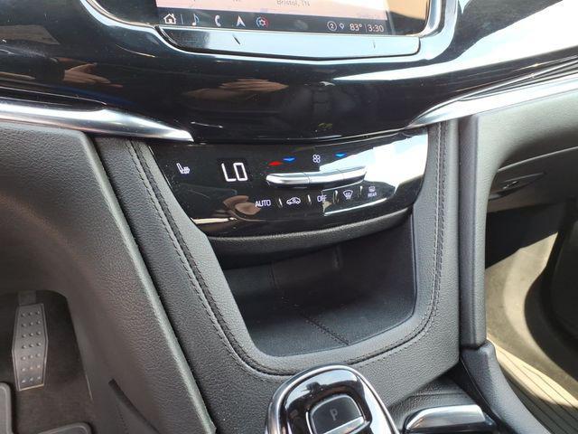 2022 Cadillac XT6 - $31,945