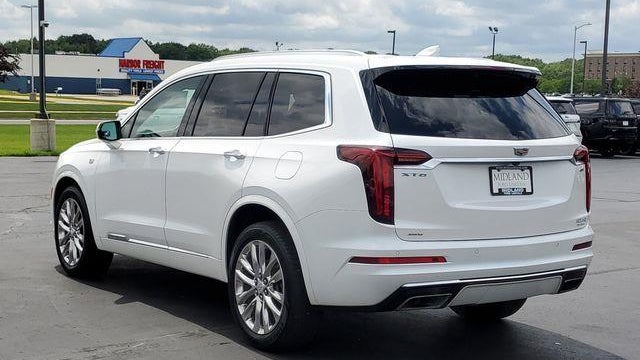 2022 Cadillac XT6 Premium Luxury