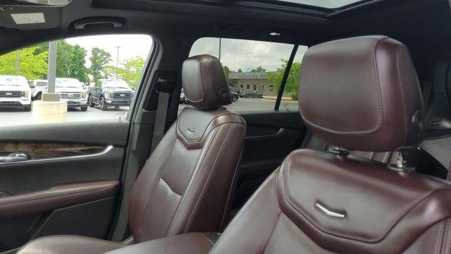 2022 Cadillac XT6 Premium Luxury