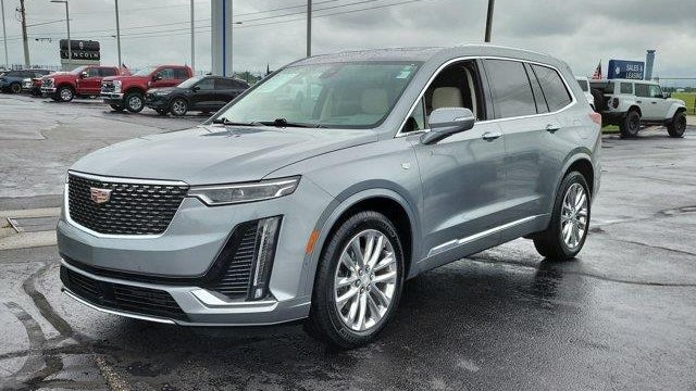 2024 Cadillac XT6 Premium Luxury