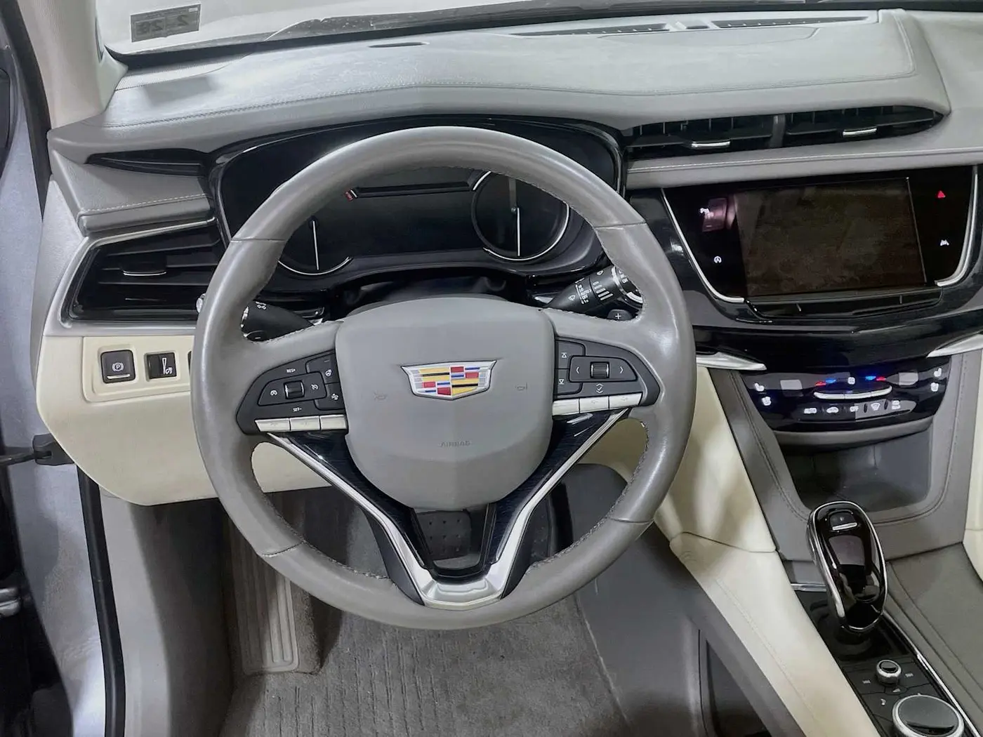 2024 Cadillac XT6 - $46,995
