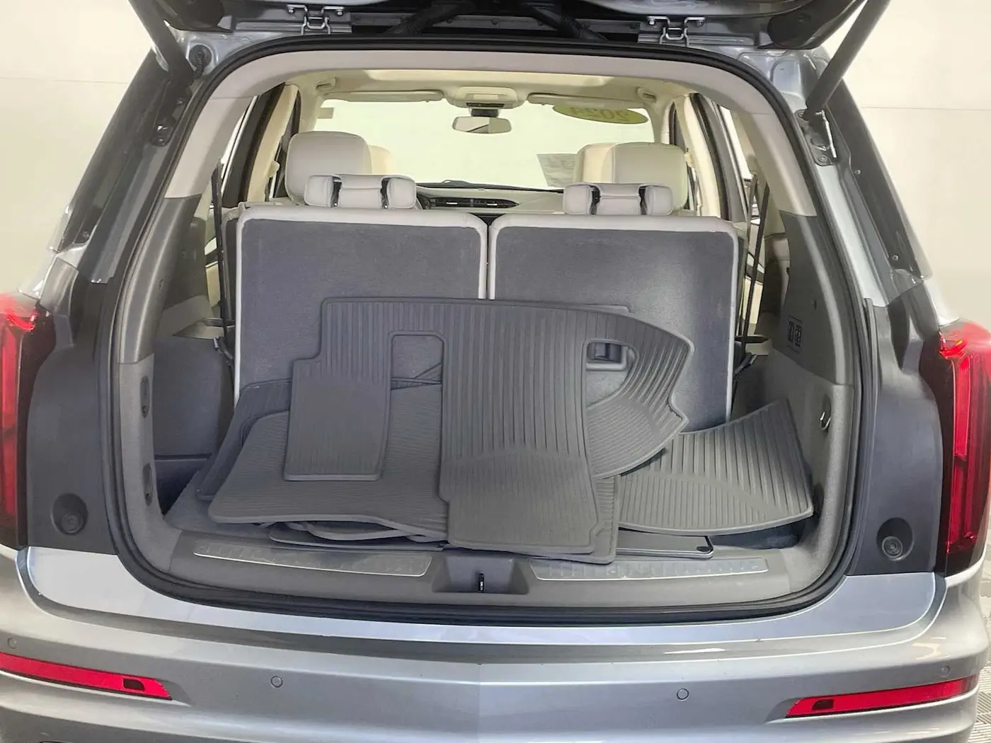 2024 Cadillac XT6 - $46,995