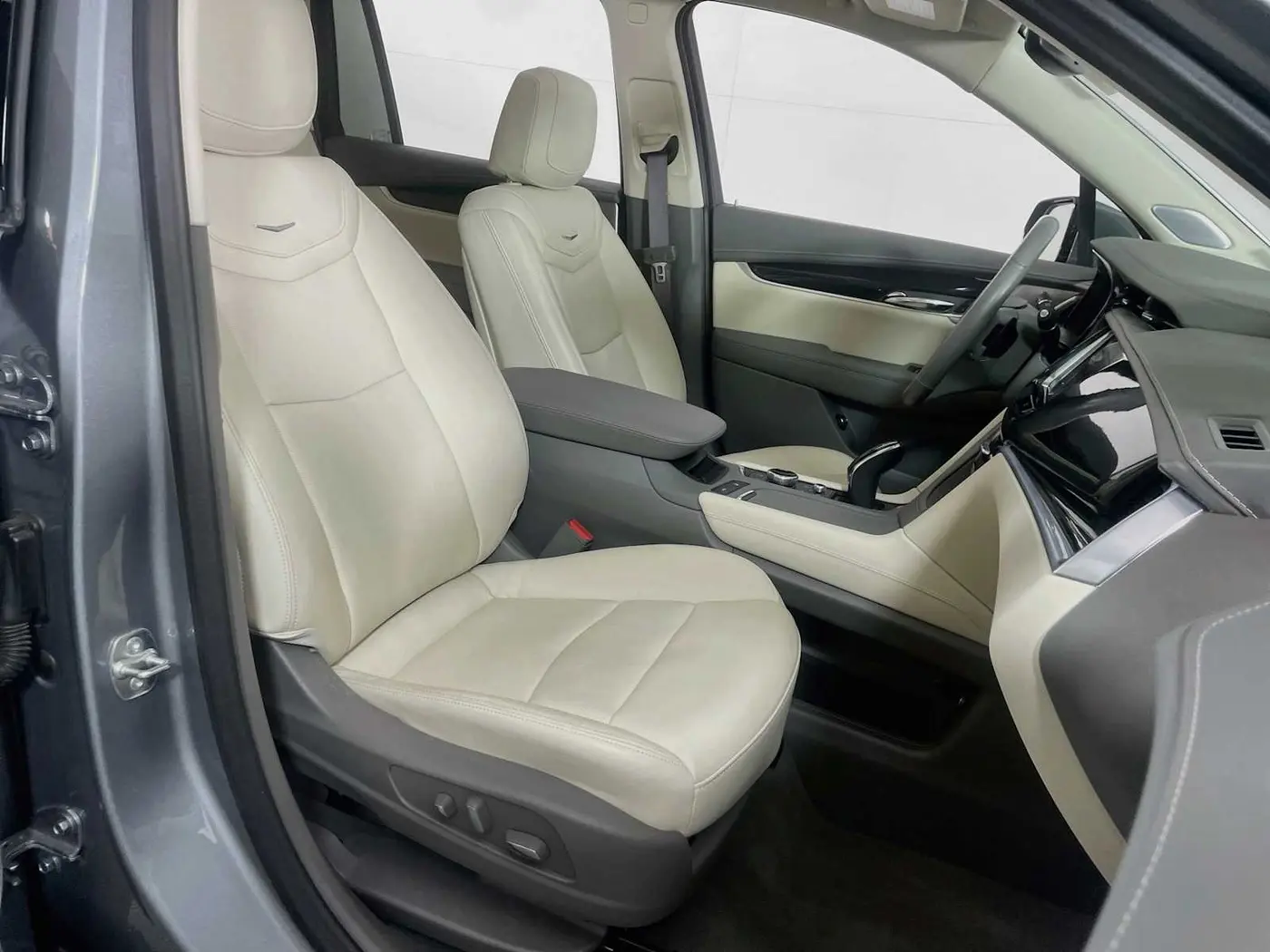 2024 Cadillac XT6 - $46,995