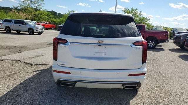 2022 Cadillac XT6 Premium Luxury