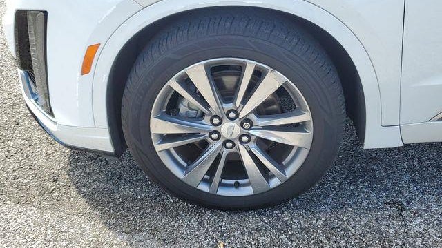 2022 Cadillac XT6 Premium Luxury