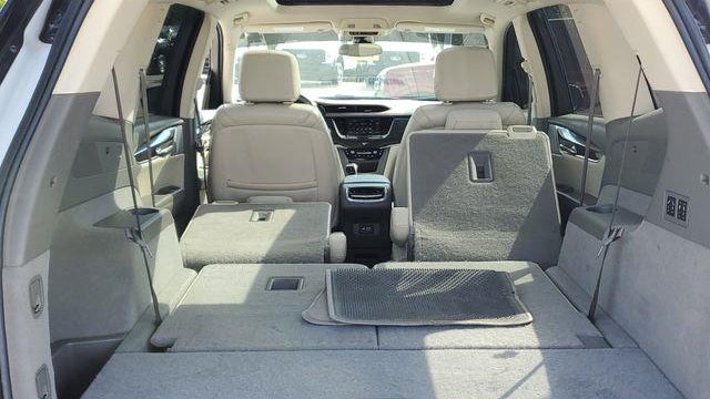 2022 Cadillac XT6 Premium Luxury