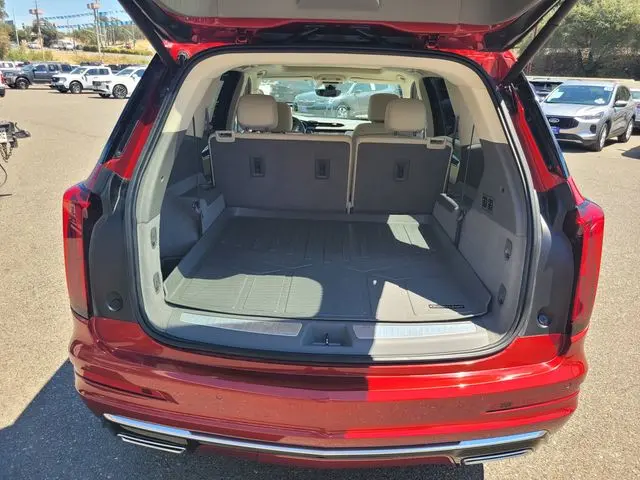 2023 Cadillac XT6 - $29,073
