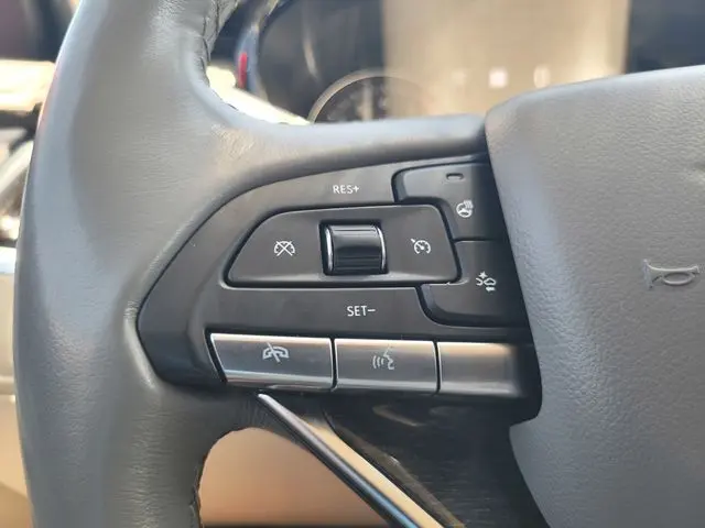 2023 Cadillac XT6 - $29,073