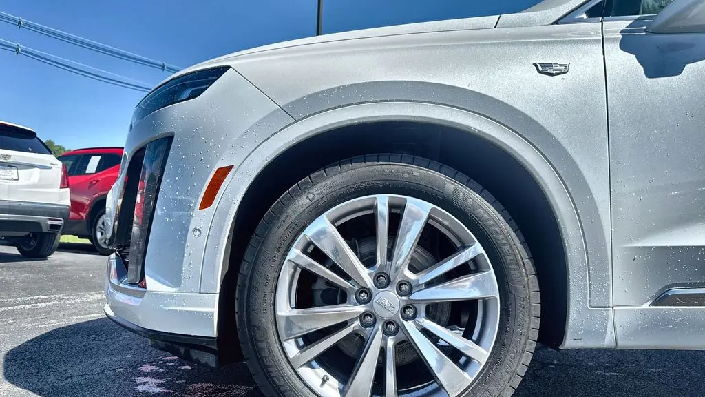 2024 Cadillac XT6 Premium Luxury
