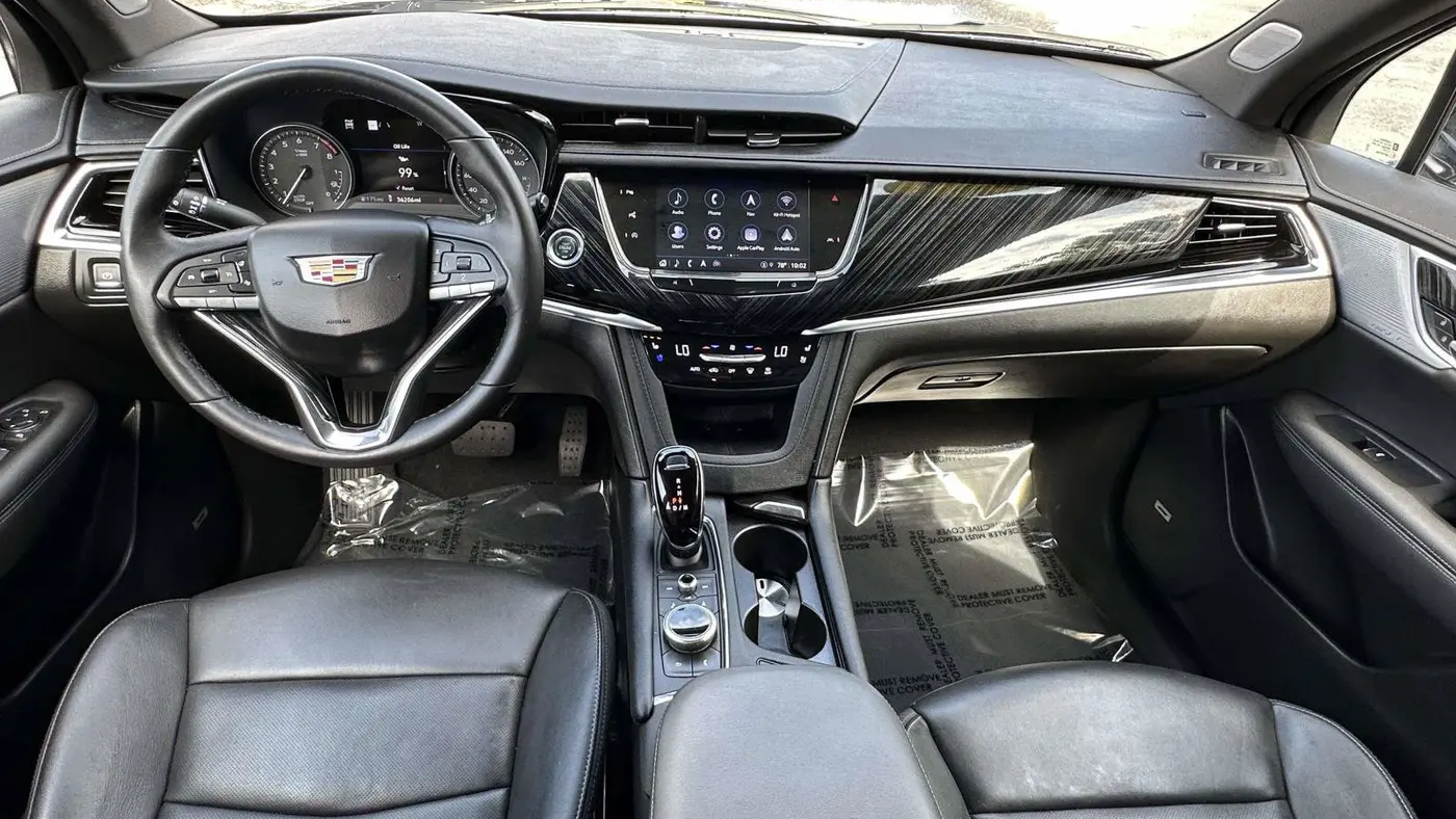 2024 Cadillac XT6 Premium Luxury