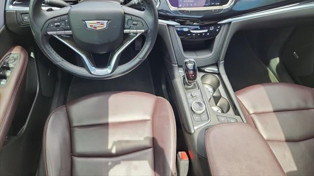 2023 Cadillac XT6 Premium Luxury