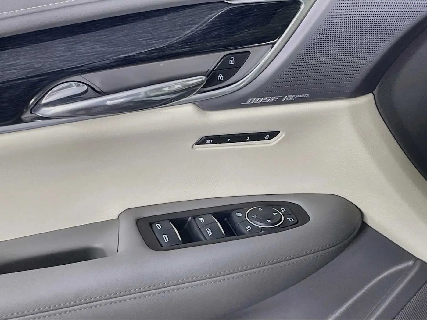 2023 Cadillac XT6 - $42,995