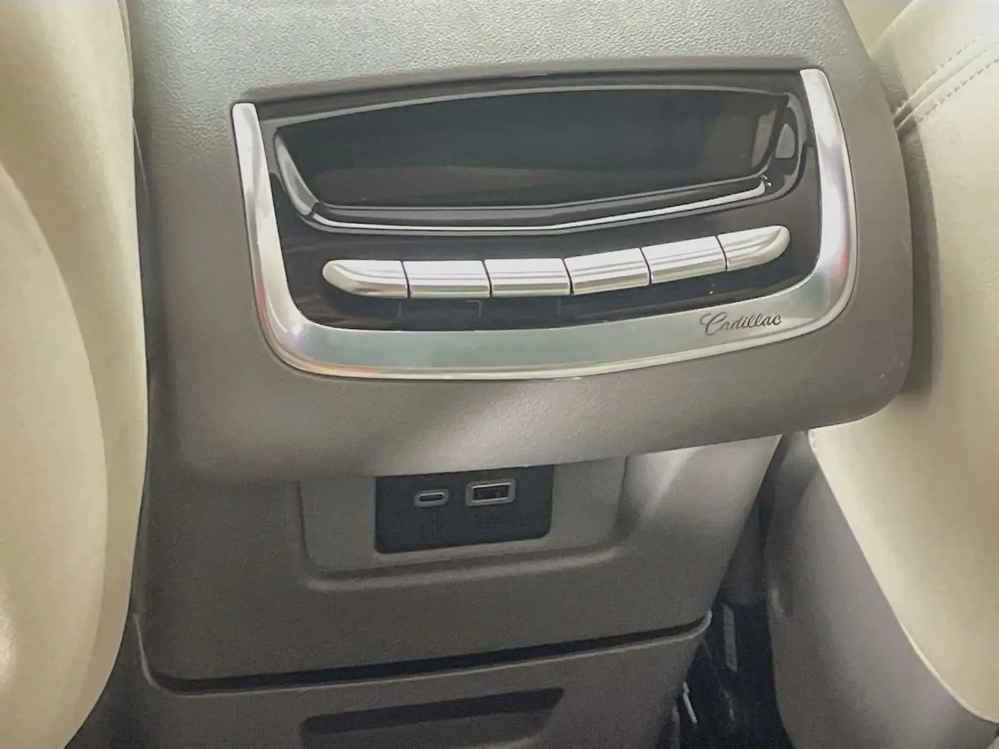 2023 Cadillac XT6 - $42,995