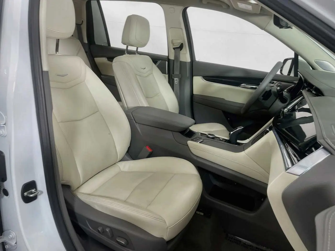 2023 Cadillac XT6 - $42,995