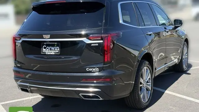 2023 Cadillac XT6 Premium Luxury