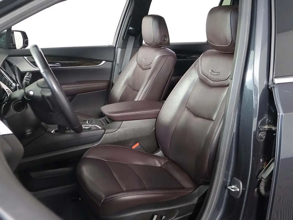 2023 Cadillac XT6 - $32,599