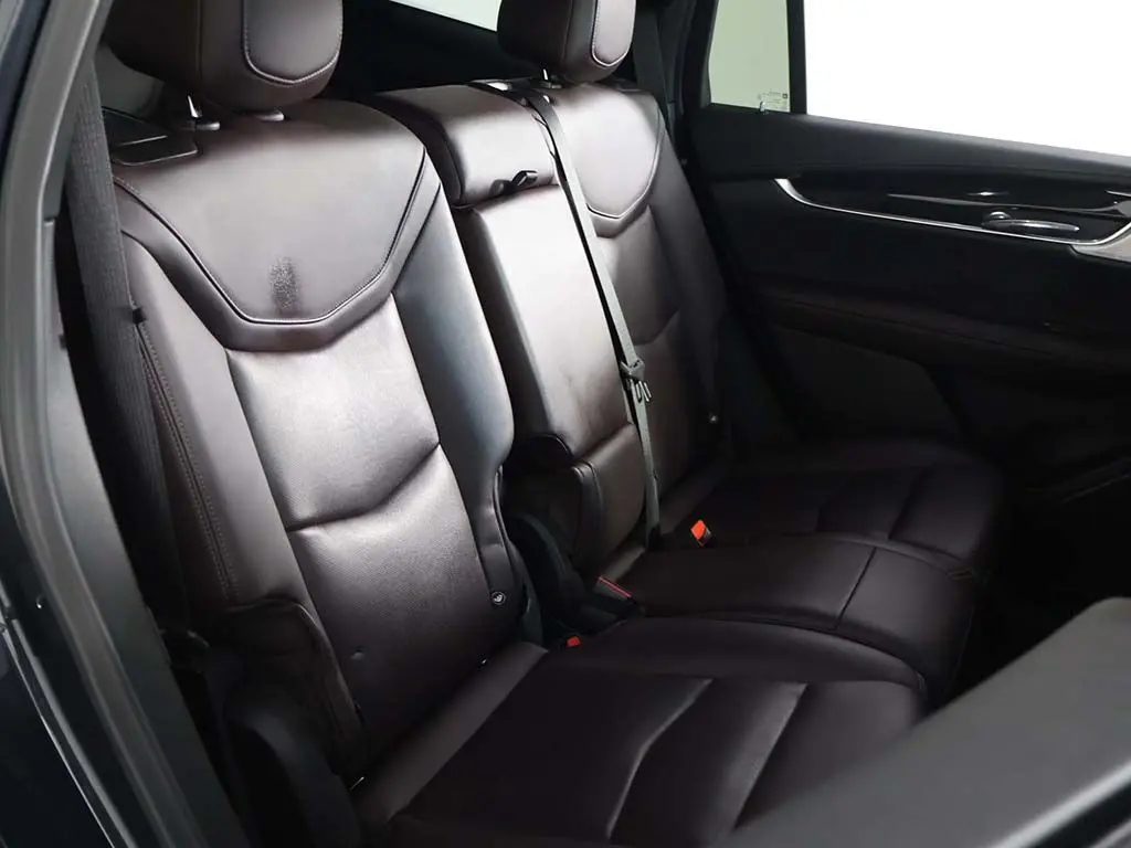 2023 Cadillac XT6 - $32,599
