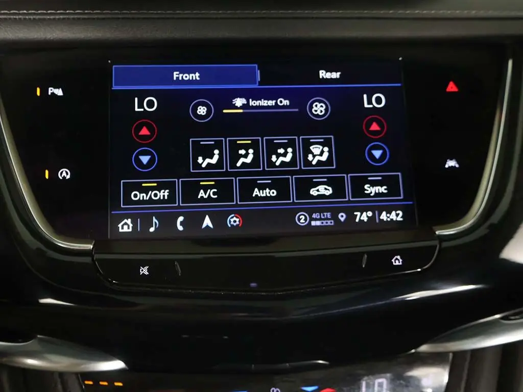 2023 Cadillac XT6 - $32,599