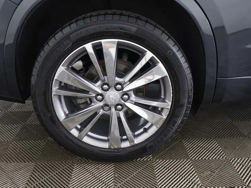 2023 Cadillac XT6 - $32,599