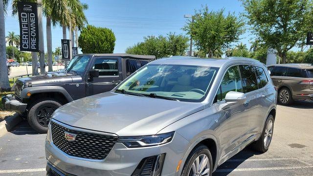 2023 Cadillac XT6 Premium Luxury