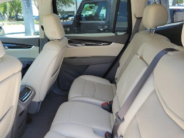 2023 Cadillac XT6 - $37,990