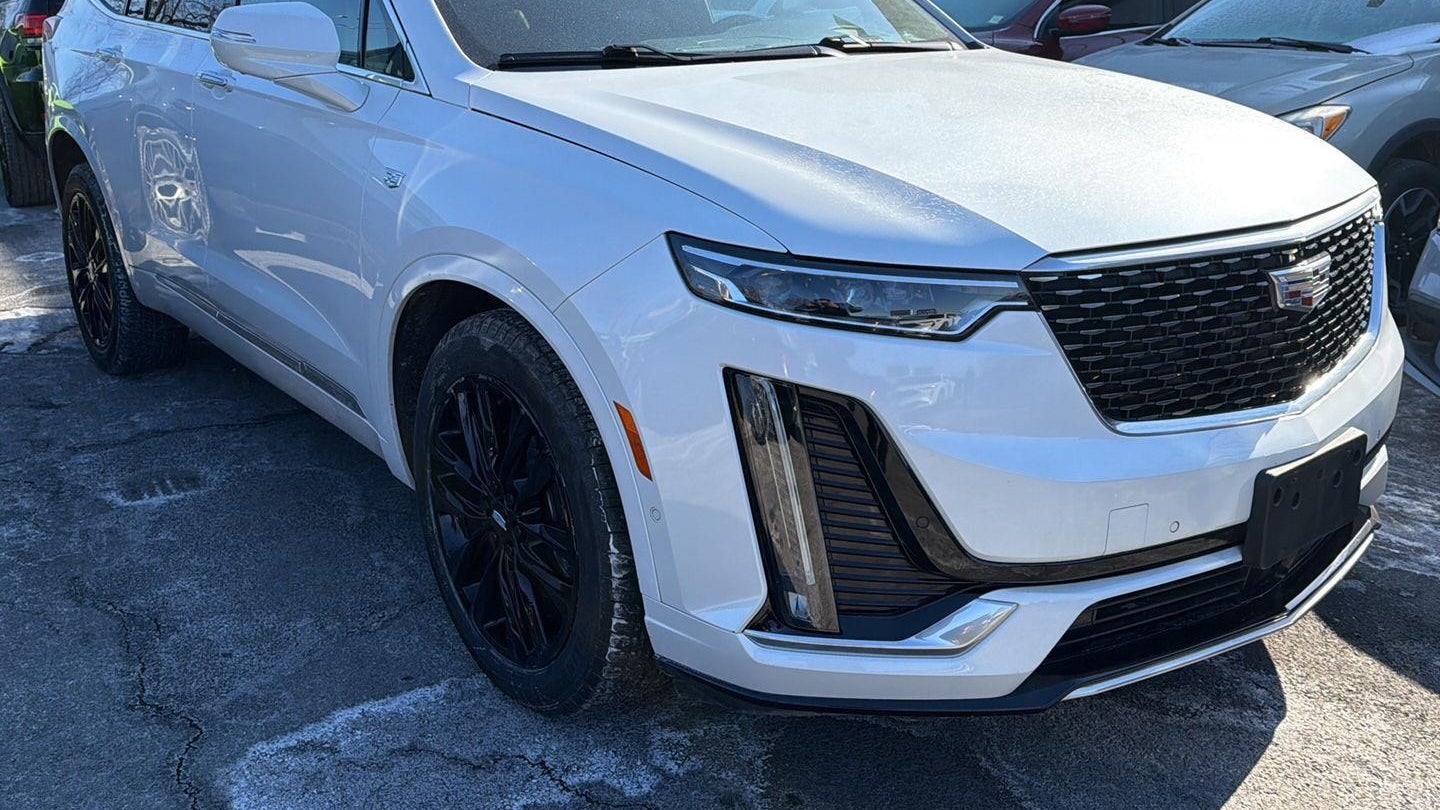 2023 Cadillac XT6 Premium Luxury