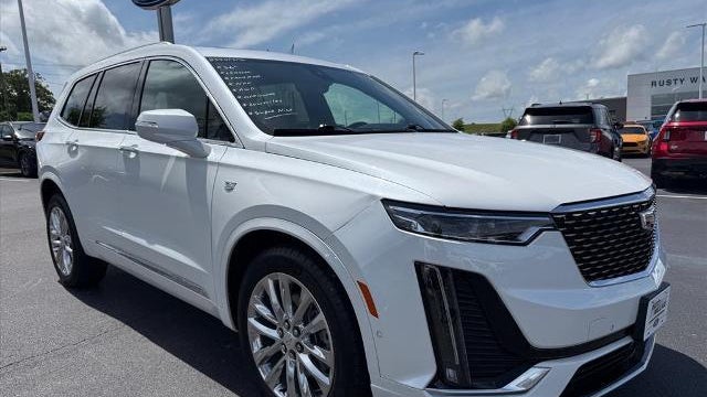 2023 Cadillac XT6 Premium Luxury