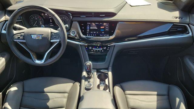 2025 Cadillac XT6 Premium Luxury