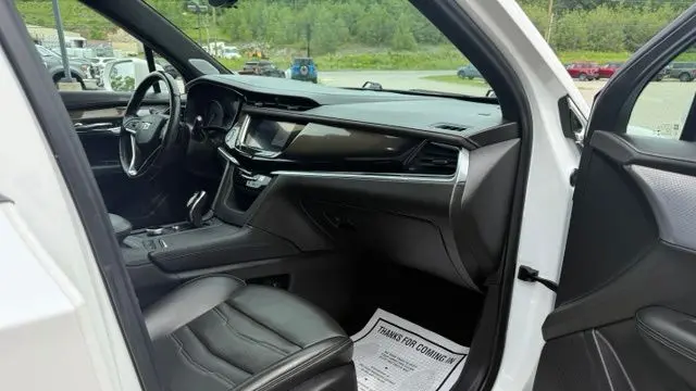 2020 Cadillac XT6 Premium Luxury