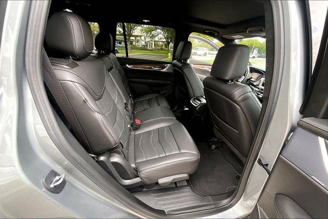 2023 Cadillac XT6 - $42,985