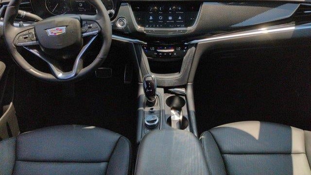 2024 Cadillac XT6 Sport