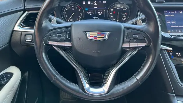 2023 Cadillac XT6 Sport
