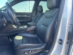 2023 XT6 Thumbnail 10