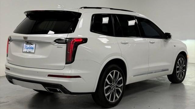 2021 Cadillac XT6 Sport