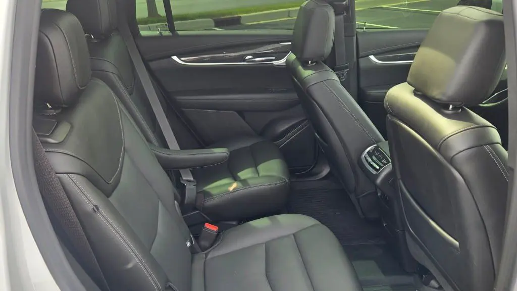 2024 Cadillac XT6 Sport