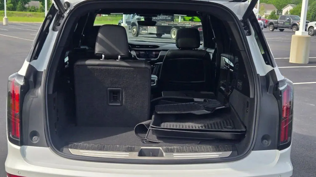 2024 Cadillac XT6 Sport