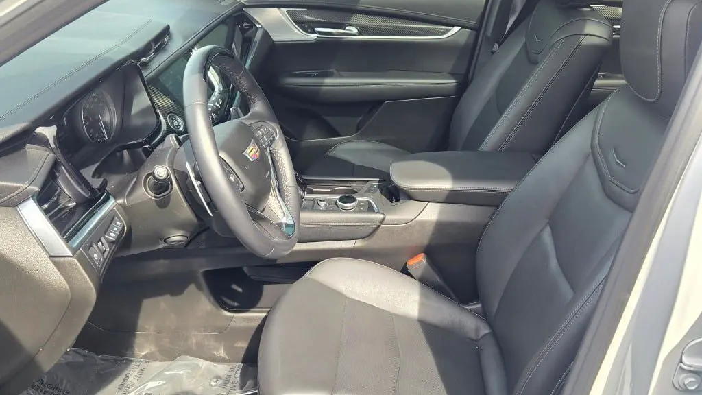 2024 Cadillac XT6 Sport
