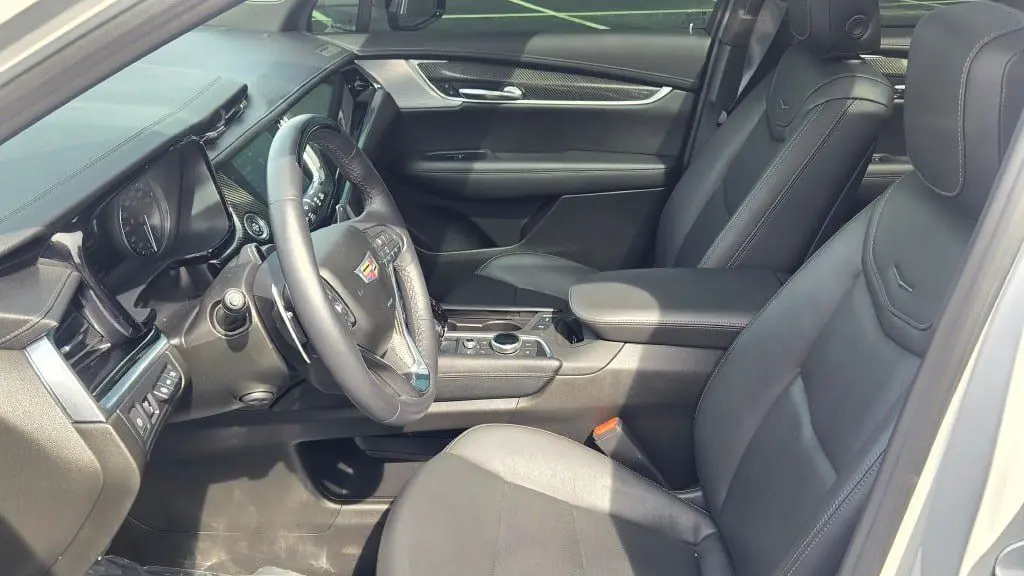 2024 Cadillac XT6 Sport