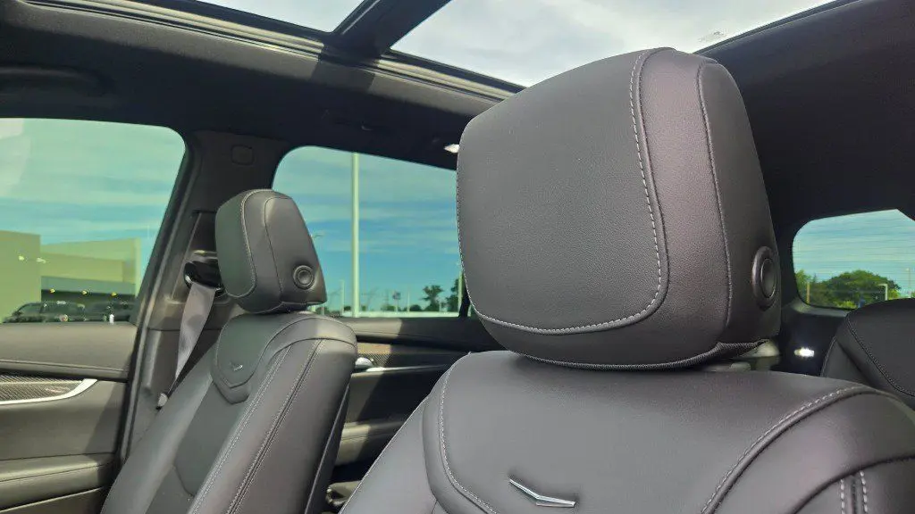 2024 Cadillac XT6 Sport