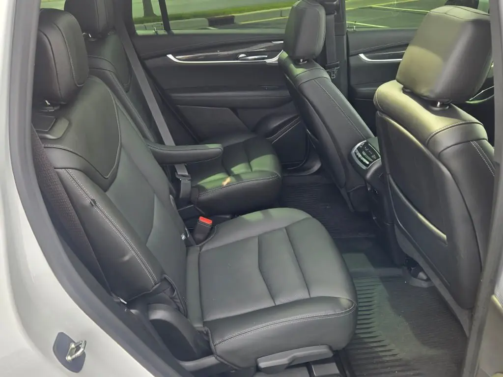 2024 Cadillac XT6 - $39,128