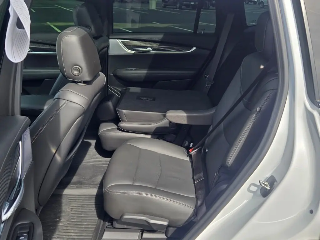 2024 Cadillac XT6 - $39,128