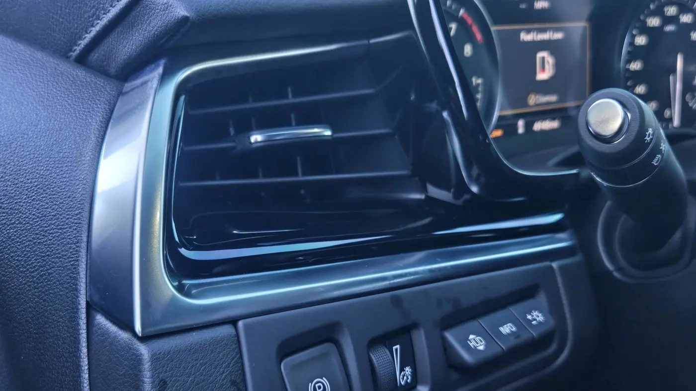 2025 Cadillac XT6 Sport
